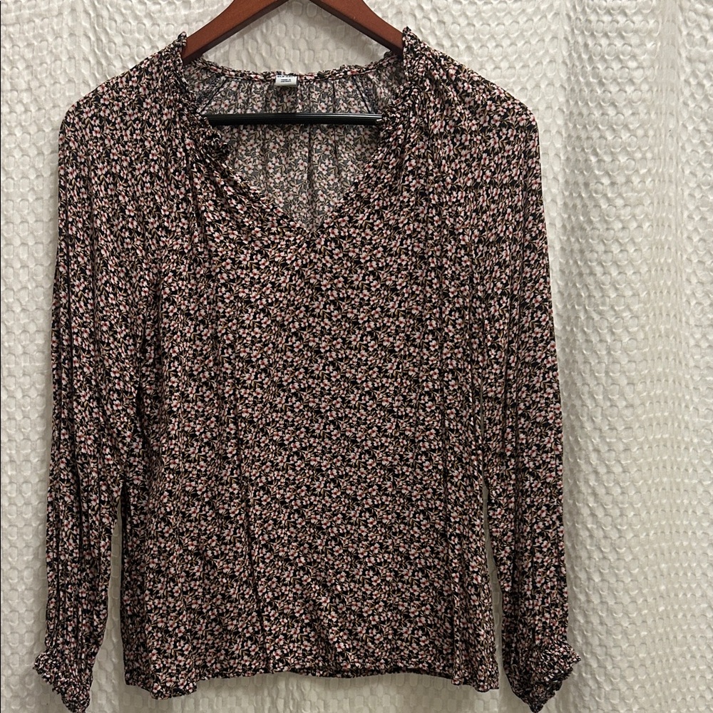 Old Navy Floral V-Neck Long Sleeve Top XS